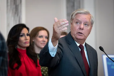 Lindsey Graham Introduces 15-Week Abortion Ban as Pro-Lifers Seek to Put Democrats on Defense