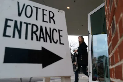 Texas Clarifies Voter ID Law, Requires Proof of US Citizenship for Ballot