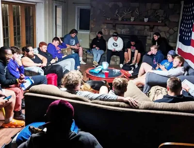 Missouri pastor uses family farm to reach college students | Baptist Press