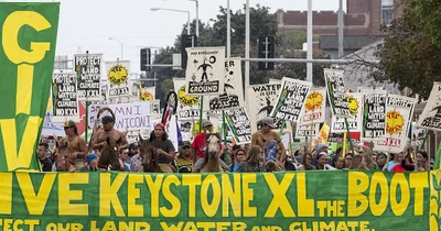 Trump makes push to revive Keystone XL pipeline