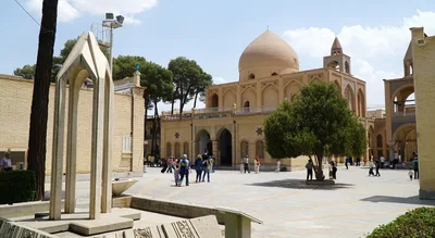 Iran Accuses 53 Christians of ‘espionage’ after Arrests; Authorities Claim Bibles Smuggled into Country