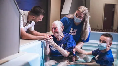 'I Just Decided To Do It': 86-Year-Old Woman Faces Her Fear of Water, Finally Baptized at Church
