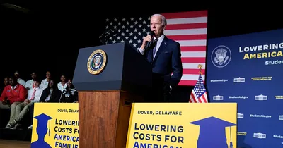 Appeals court blocks Biden administration’s student loan program