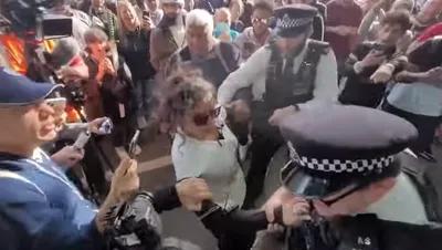 Christian preacher wins £10,000 pay-out from police over arrest at Speakers' Corner