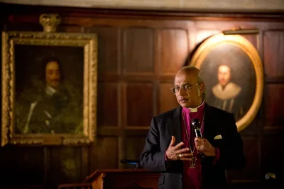 Prominent Anglican bishop received into Catholic Church