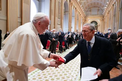 Pope Francis urges Catholic jurists to ‘protect the rights of the weakest’