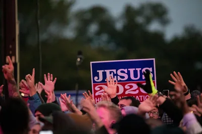 Study: 43 Percent of Americans Believe Being a Christian Is an Important Part of Being 'Truly American' - RELEVANT
