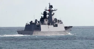 Chinese Warship Drills Divert Flights between Australia and New Zealand