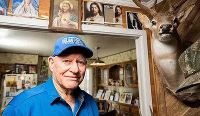 Mercy mission: every encounter with Dennis Schroeder includes a reminder of Jesus' love