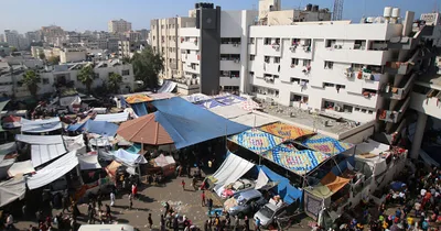 Israeli forces search largest hospital in Gaza