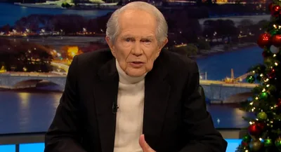 Pat Robertson says ‘God is not a Republican,' discusses the 'trouble' with 'partisan politics'