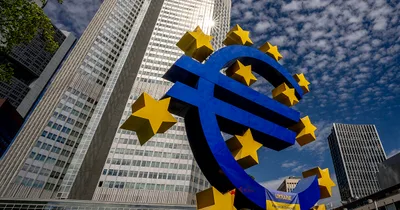 Euro Loses Parity with the Dollar
