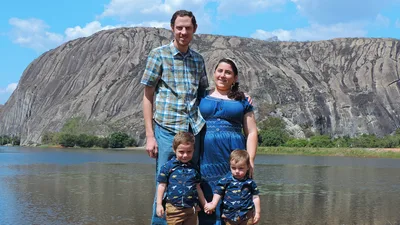 US Missionary Pilot, 2 Volunteers Released from Mozambique Prison, but Prayer Still Needed
