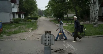 Ukraine barely fending off Russian takeover of Luhansk