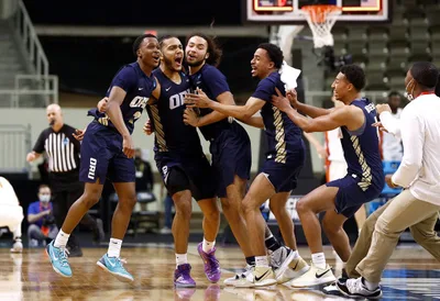 Oral Roberts upsets Florida to advance to Sweet 16 of NCAA Tournament: 'It's a blessing'