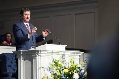 Prioritize prayer, Gaines says in SBTS chapel message | Baptist Press