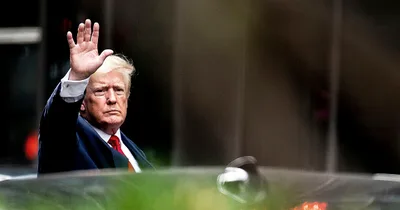 Trump Pleads the Fifth in New York