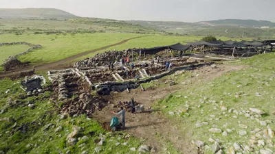 Israeli Archaeologists Discover 2,100-Year-Old Galilee Farmstead Still ‘Frozen in Time’