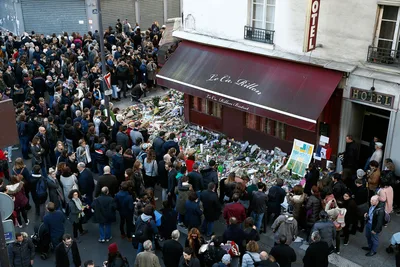 ISIS Claims Paris Was Targeted for Carrying 'the Banner of the Cross in Europe'