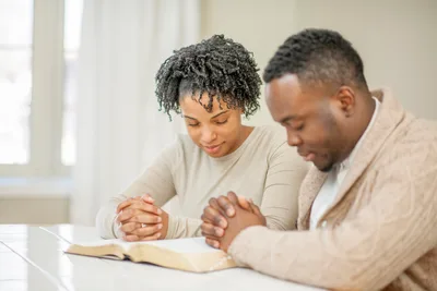 Texas Baptists, Nonprofit Communion Partner to Help Christian Marriages Thrive