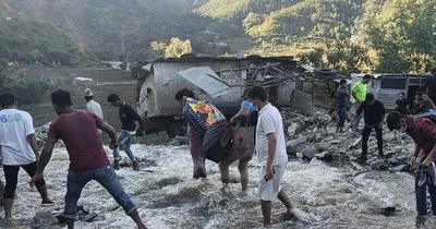 Hundreds dead, dozens missing in Nepal floods