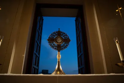 Draft statement stresses Eucharist’s importance, not a need to deny it | Crux