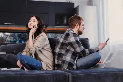The Surprising Link Between Money and Sex in Marriage