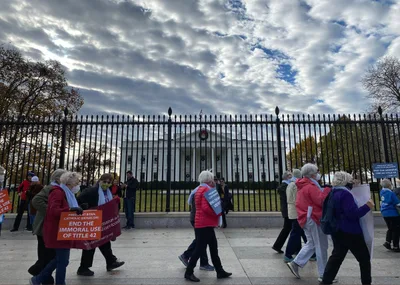 Catholic sisters make Advent plea to Biden: End ‘immoral’ immigration rule