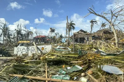 More than 200 dead after typhoon slams Philippines