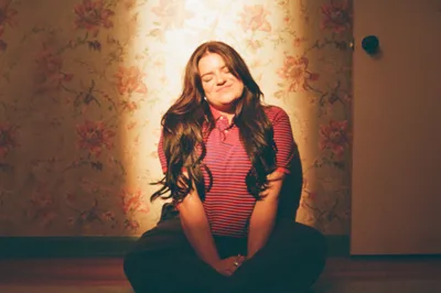Worship Artist Anna Golden Reveals the Spiritual Cost of Chasing Success - RELEVANT
