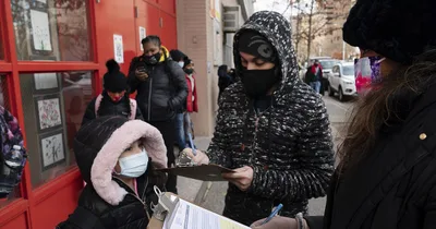 New York schools conflicted over mask mandate battle