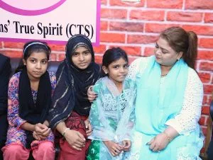 Christian Parents Regain Custody of Three Girls in Pakistan - Morningstar News