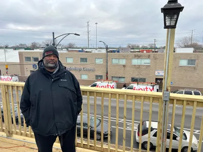 Pastor braves Chicago winter on rooftop | Baptist Press