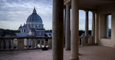 Carbon dating reveals true age of purported tunics of St. Peter and St. John