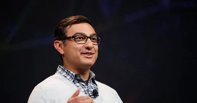 Former Google exec talks AI, Bible, conversion at Catholic business summit