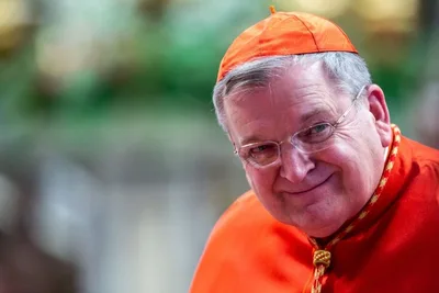 Cardinal Burke off COVID-19 ventilator and back in hospital room, family says