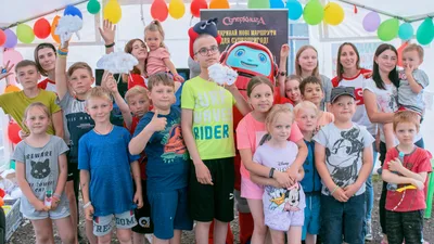 Superbook Reaches Shelters for Ukrainian Refugees in Poland, Fills Children with God's Love, Joy & Hope