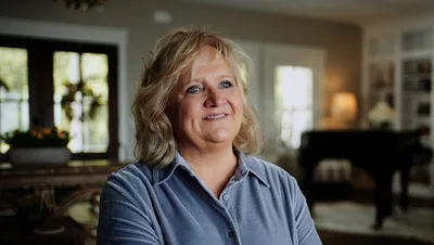 Chonda Pierce Opens Up about Pastor Father’s Betrayal, Healing in Christ in ‘He Calls Me Daughter’
