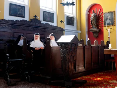 Rebel Nuns Win Reprieve to Stay in Convent, Refuse to Sign Church Demands They Get Off Social Media