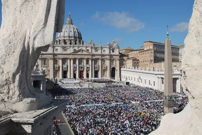 Pope at canonization Mass: Prayer isn’t always easy, pray anyway