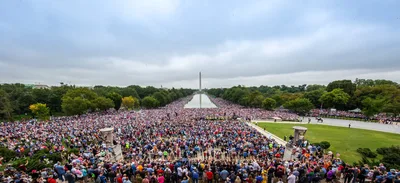 Thousands fill National Mall on day of prayer and repentance | Baptist Press