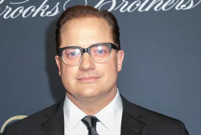 Watch Very Nice Guy Brendan Fraser Get All Choked Up When He Hears Fans Are Rooting For Him - RELEVANT