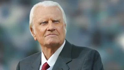 Evangelicals for Harris Apologizes for Using Billy Graham Sermons to Attack Trump