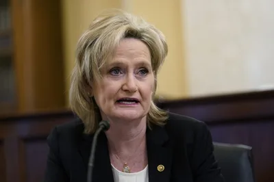 Senator’s Remark on Sunday Politics Draws Backlash