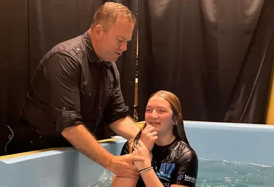 A wave of baptisms in Illinois churches shows power of sharing | Baptist Press