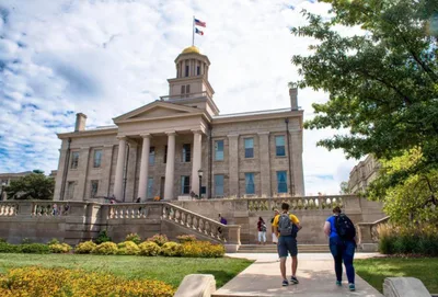 Univ. of Iowa reinstates religious groups for now | Baptist Press
