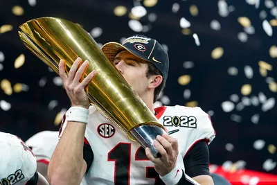 Georgia Snaps 41-Year Title Drought With 33-18 Win Over Bama