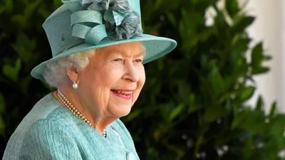 Reactions to Queen Elizabeth II's Passing Pour in from New King, Presidents, and Preachers