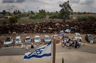 Israeli Ceremony Marks 3rd Anniversary of October 7th as Trump Explains Bomber Removal from UK Base | CBN