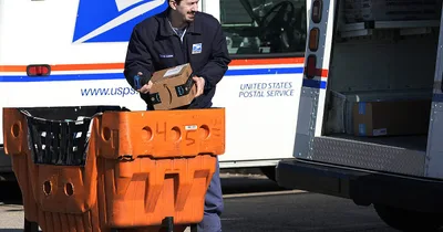 USPS resumes mail services from China